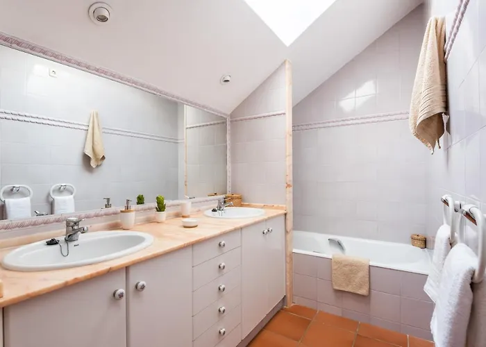 Carolina Villa Son Bou